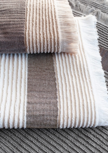 Ręcznik bawełniany frotte kąpielowy 70x140 Fala beżowy z frędzlami