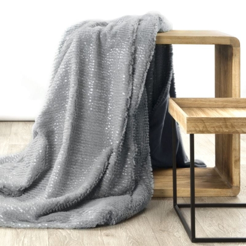 Koc futrzany 220x240 popielato srebrny